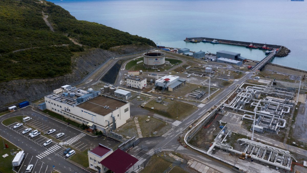 Drones-hit-2-tankers-bound