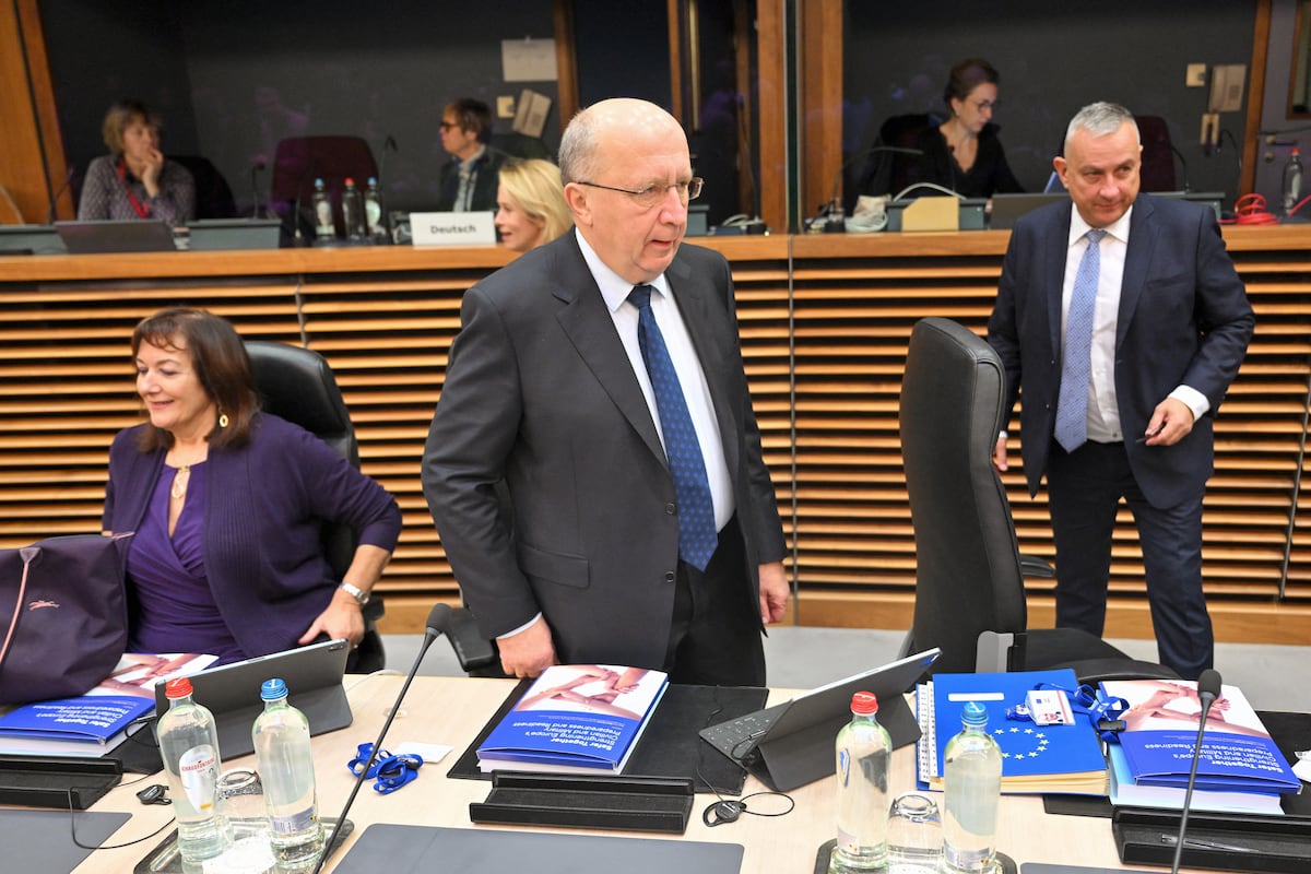 EUs-new-defense-czar-looks