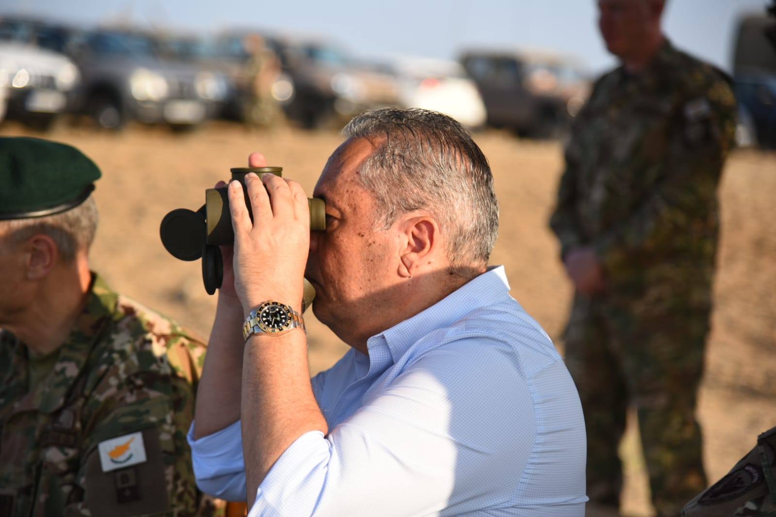 feature-Elias-Defence-Minister-Vasilis-Palmas-sits-on-the-DIC
