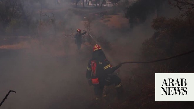 Firefighters-battle-wildfires-on-2