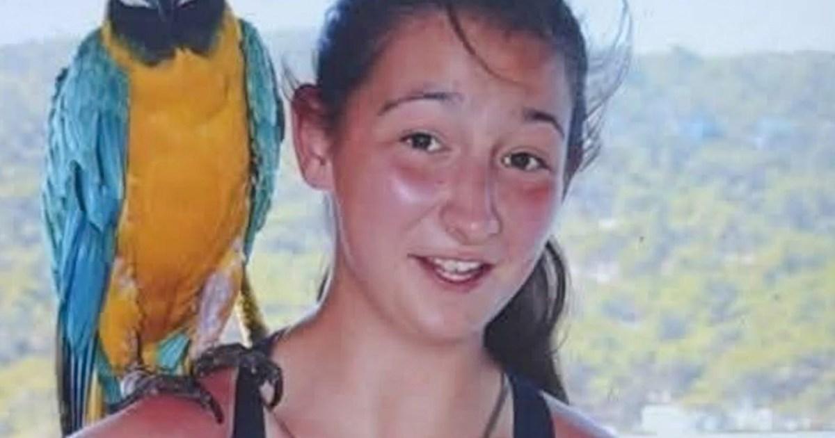 Footballer-Paige-Bowyer-Walker-20-dies
