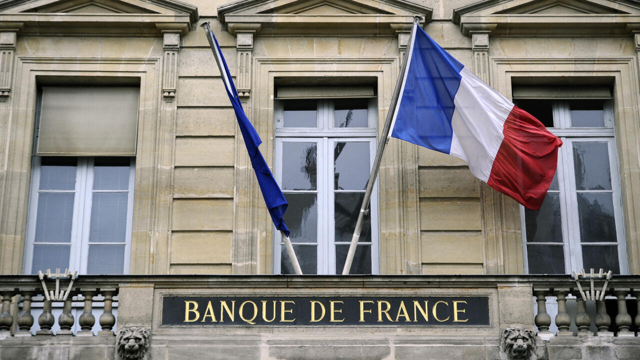 France-faces-E5bn-in-fresh