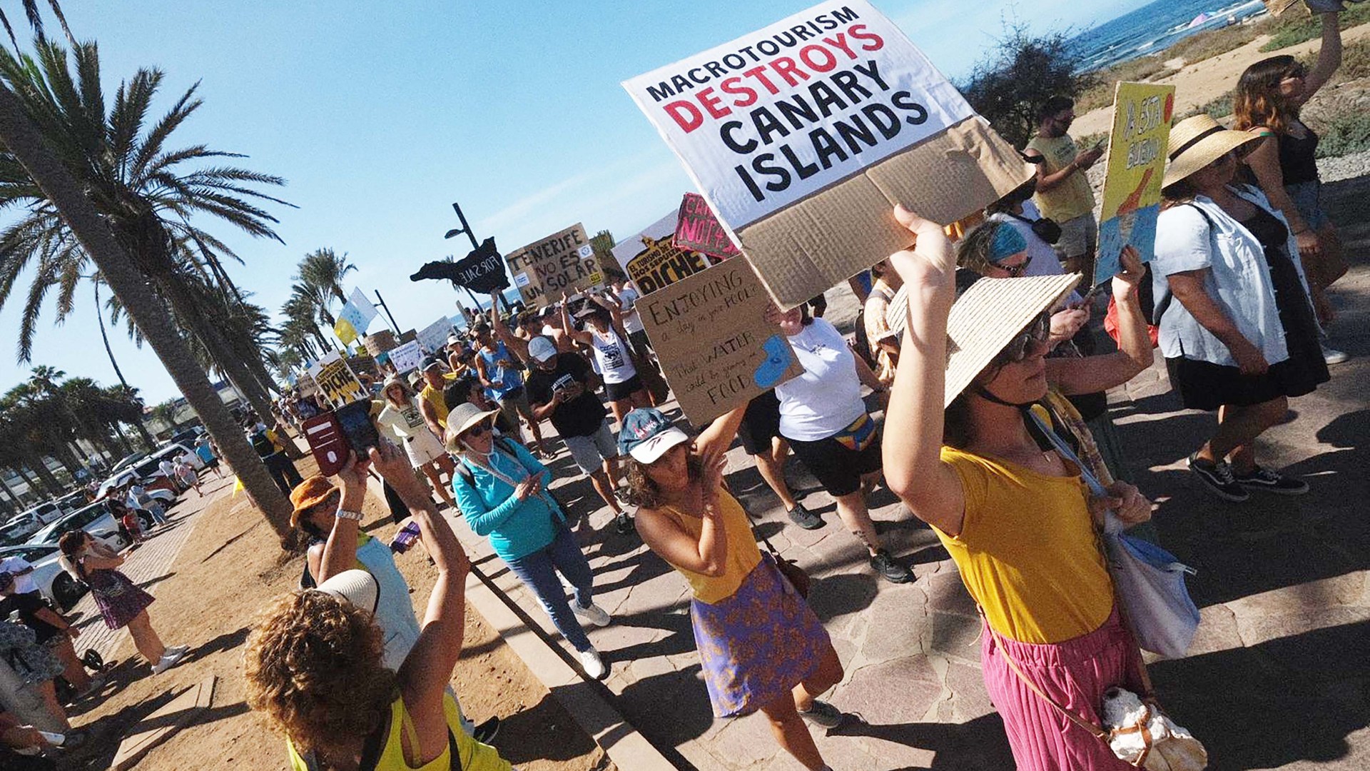 Furious-anti-tourism-protesters-storm-beach
