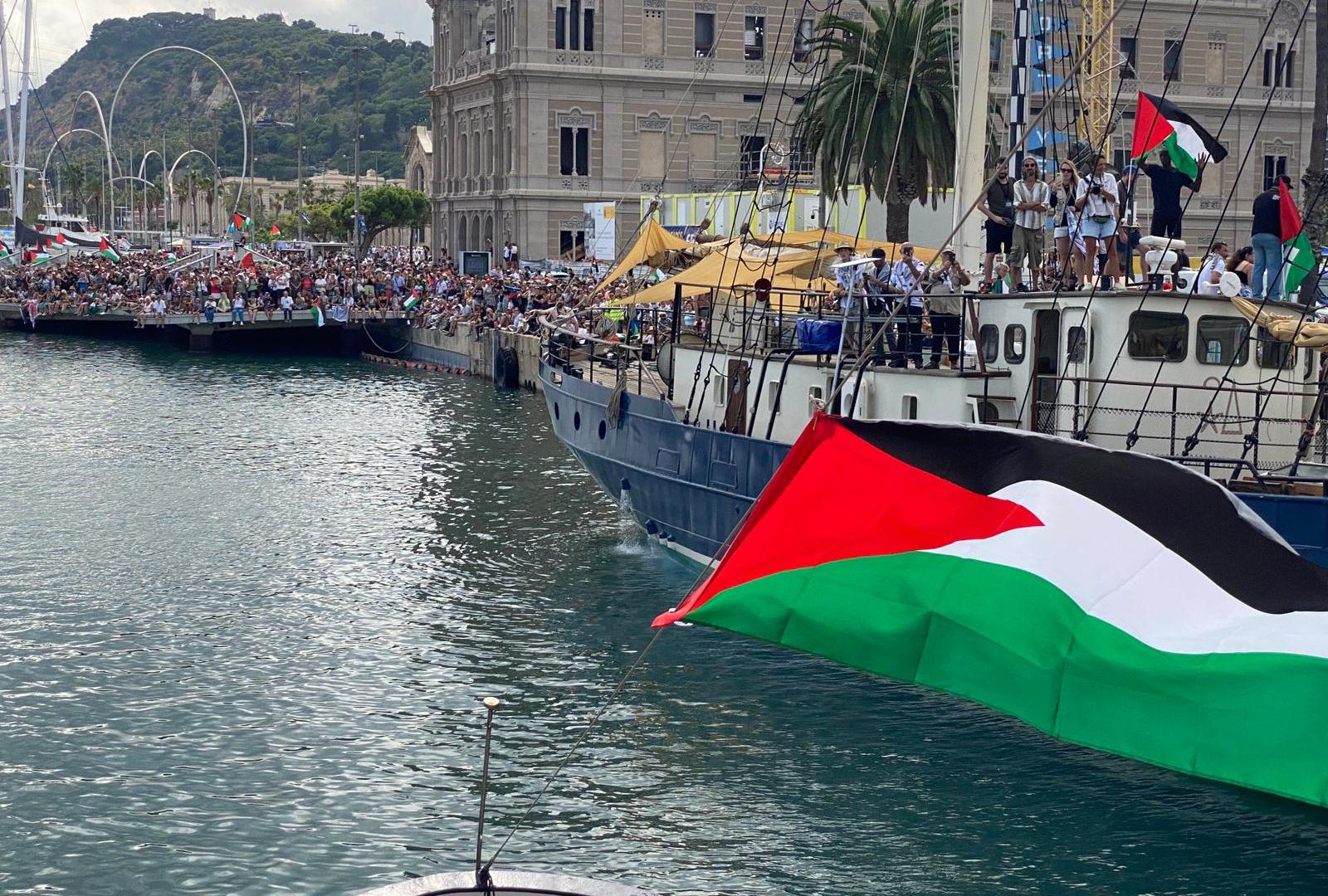 Gaza-humanitarian-flotilla-departs-Barcelona