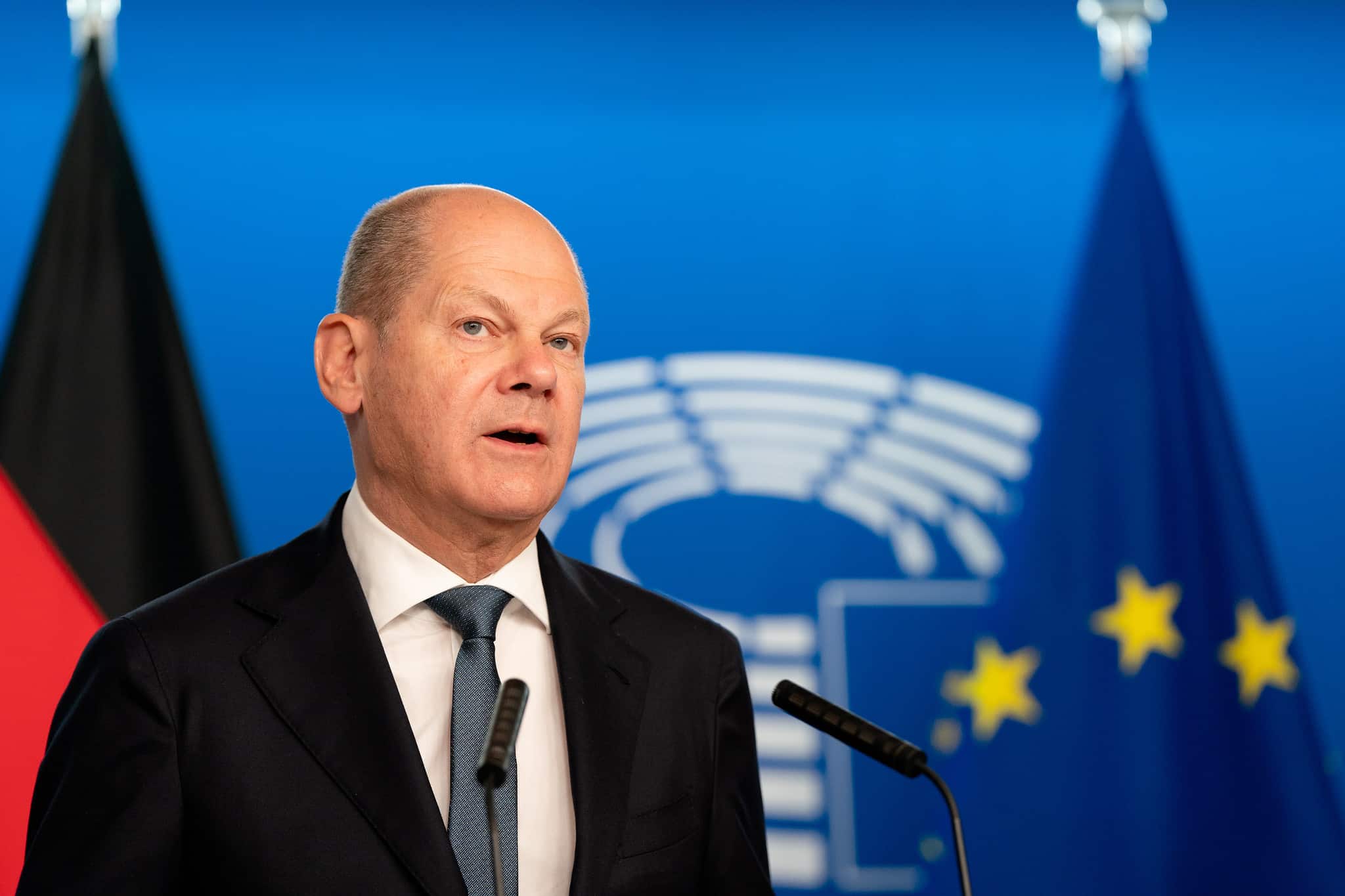 Germanys-Chancellor-Olaf-Scholz-Loses