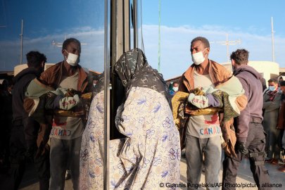 Greece-Two-bodies-recovered-in