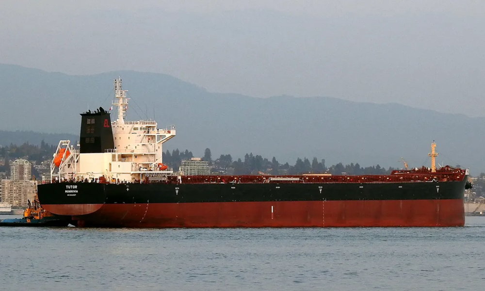Greek-bulker-struck-by-sea