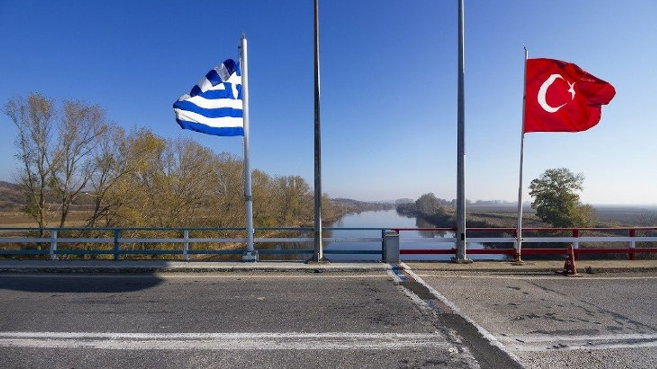 Greek-court-sentences-former-official