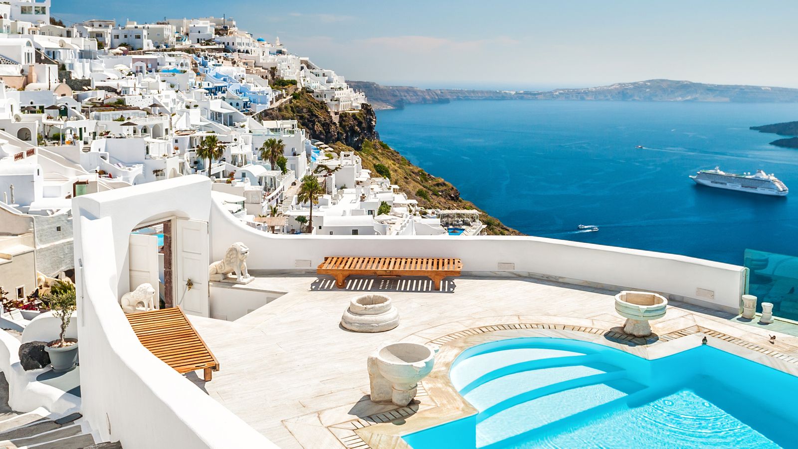 Greek-island-on-earthquake-alert