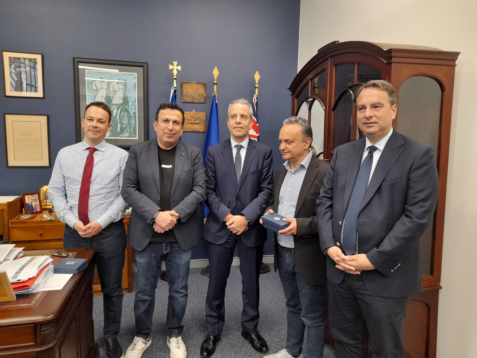 GreekMPspressconfere_24516