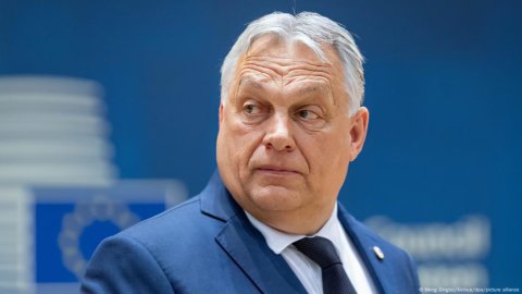 Hungary-reiterates-refusal-to-take