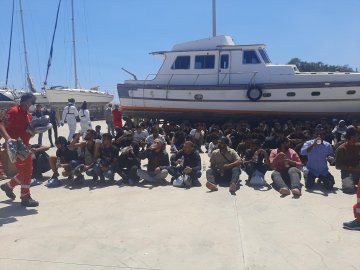 Irregular-arrivals-in-EU-down