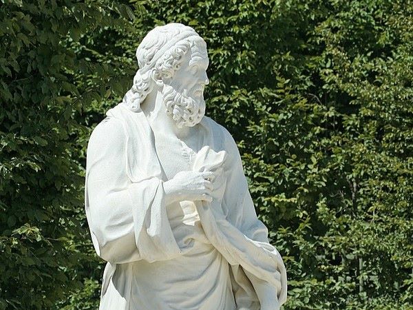 Isocrates-The-First-Man-to