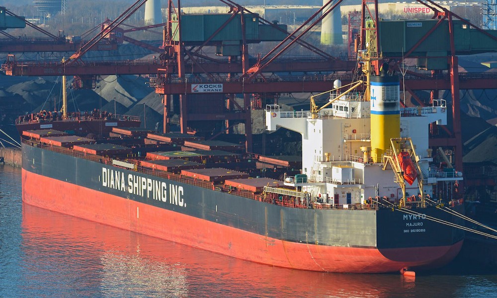 Myrto-Port-of-Hamburg