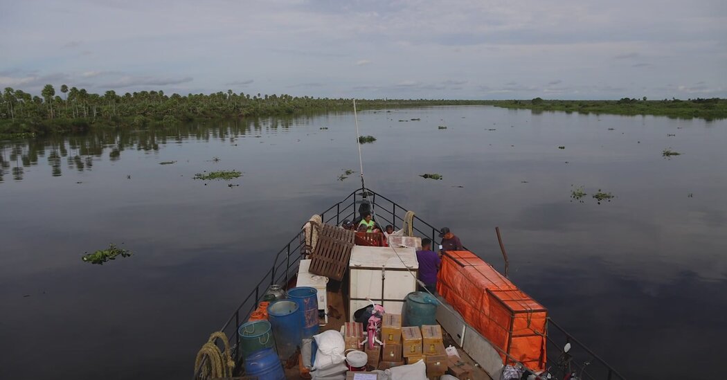 paraguay-boat-video-image-facebookJumbo