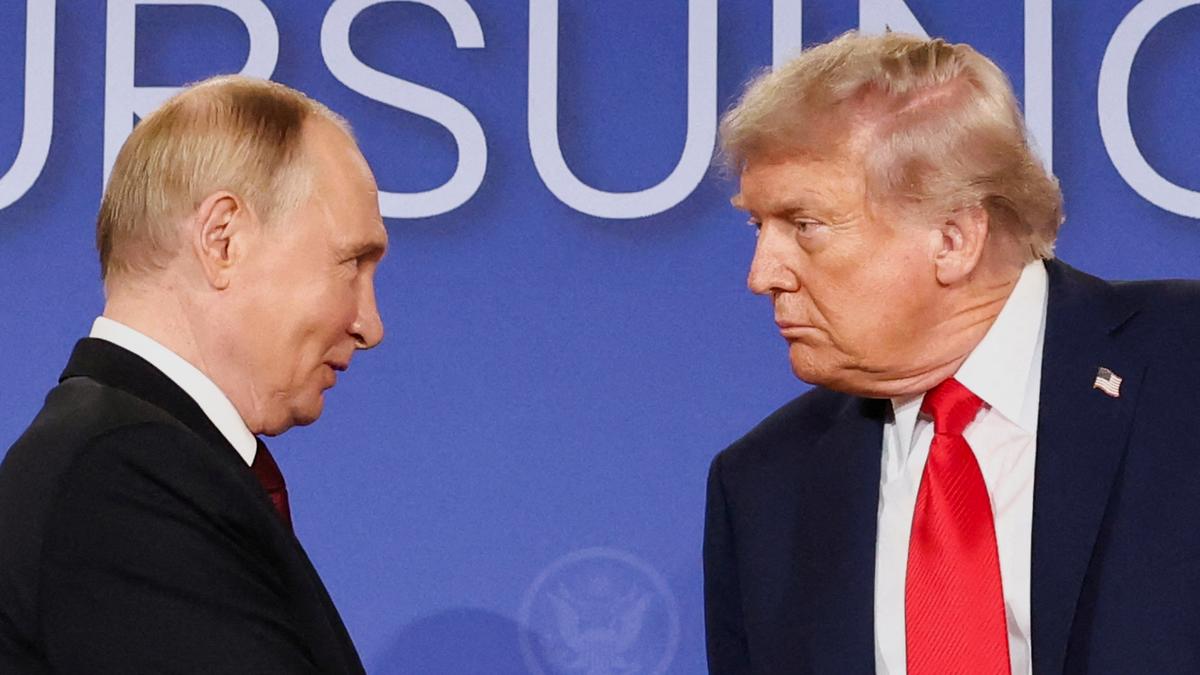 Polar-bear-waltz-Fake-Trump-Putin