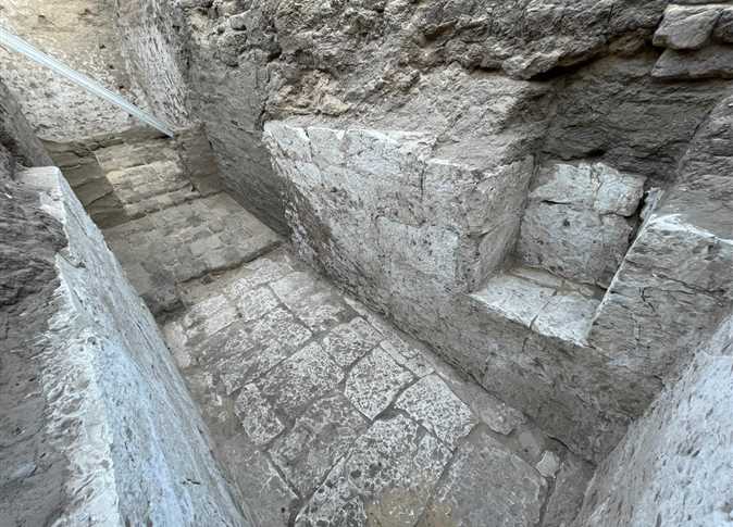 Royal-cemetery-from-Second-Intermediate-Period-and-pottery-workshop-discovered-in-Sohag