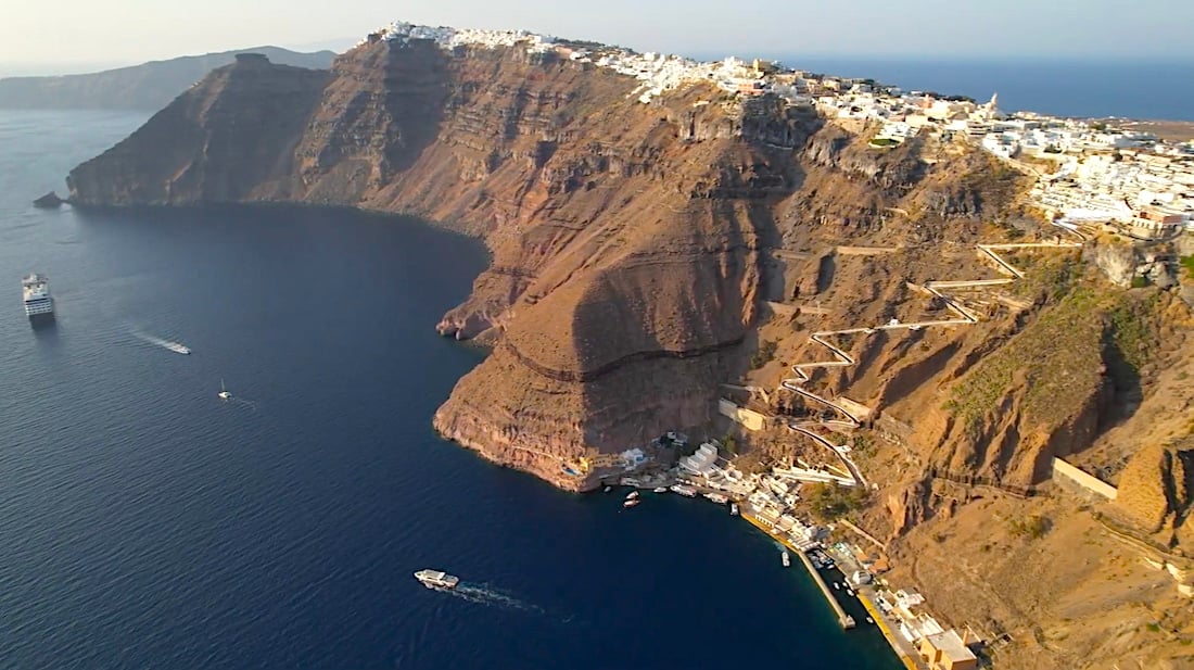 Santorini-Earthquake-Emergency-Explained-Could