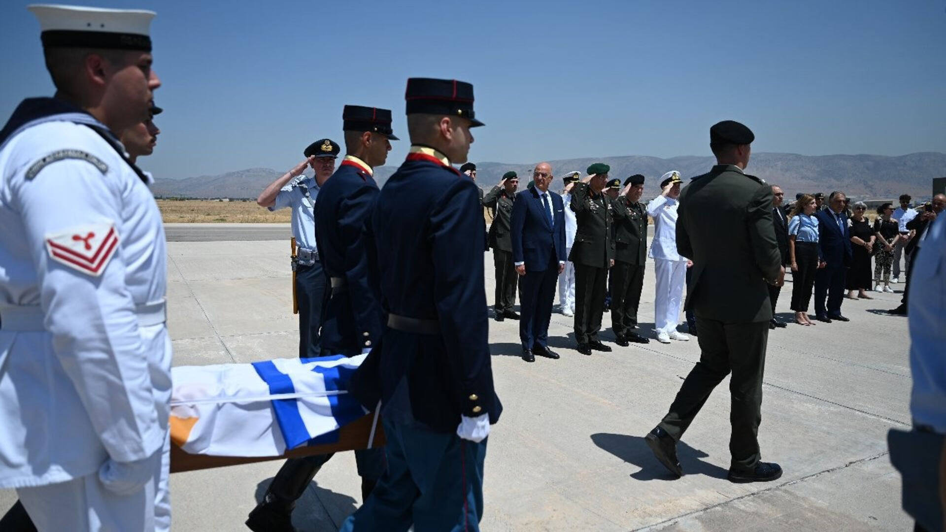 Soldiersrepatriated1_15755
