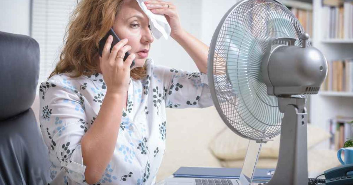 thumb_1200x630_woman-fan-11zon