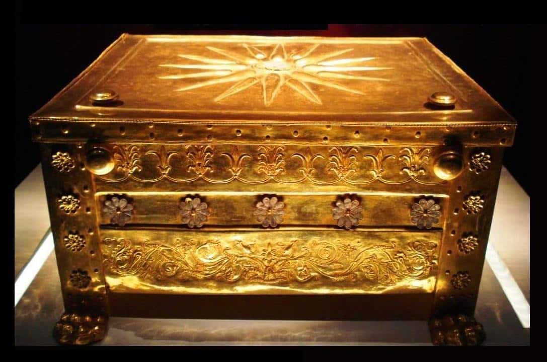Top-Archaeological-Discoveries-in-Greece