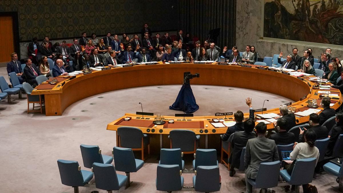 U.N.-Security-Council-adopts-neutral