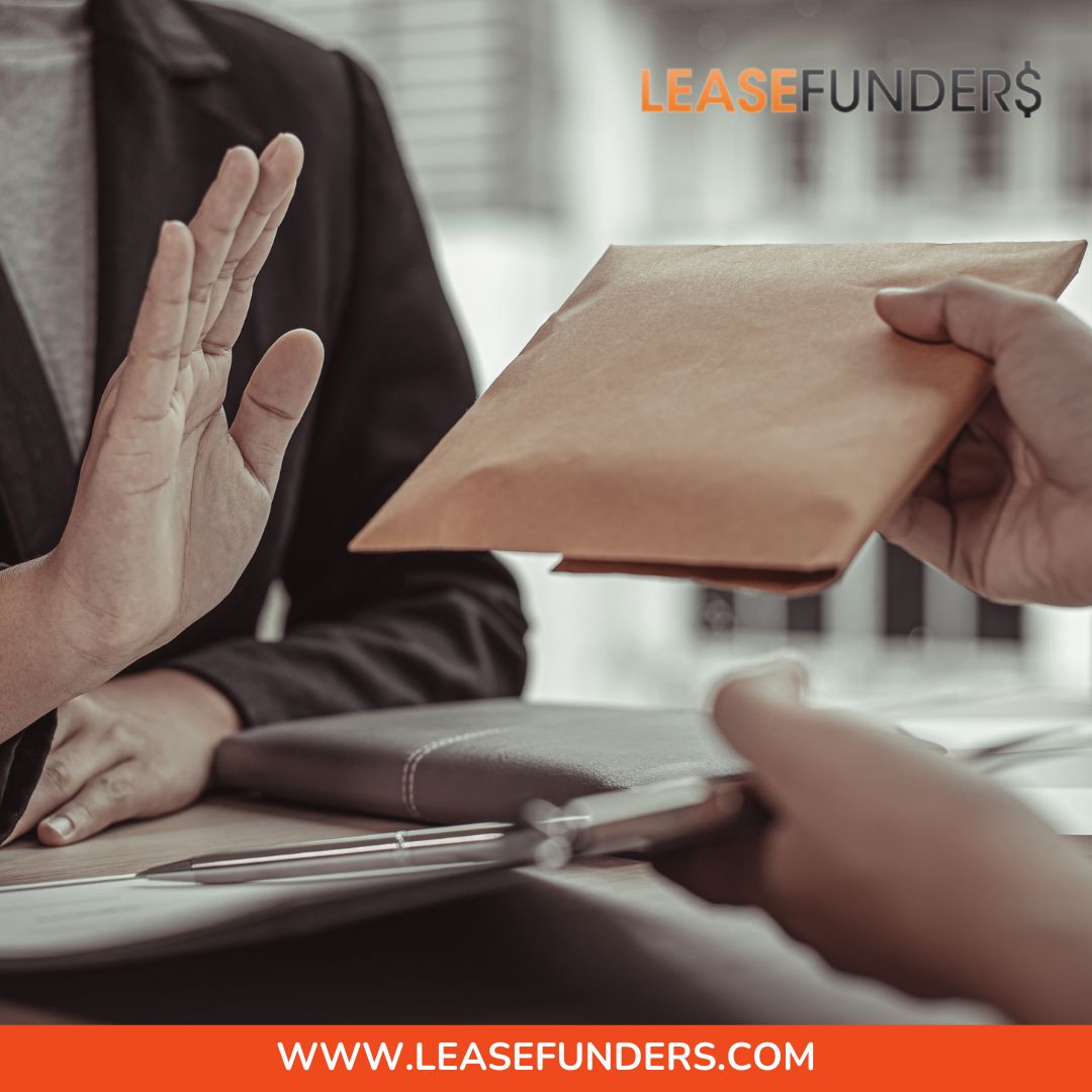 cons of bad credit business loans