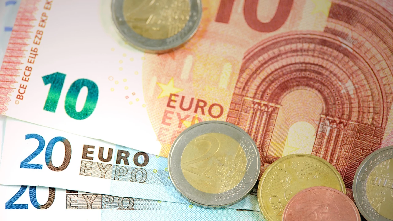 Αpostrati-pote-plirononte-i-sintaxis Απόστρατοι: Πότε πληρώνονται οι συντάξεις Οκτωβρίου 2025
