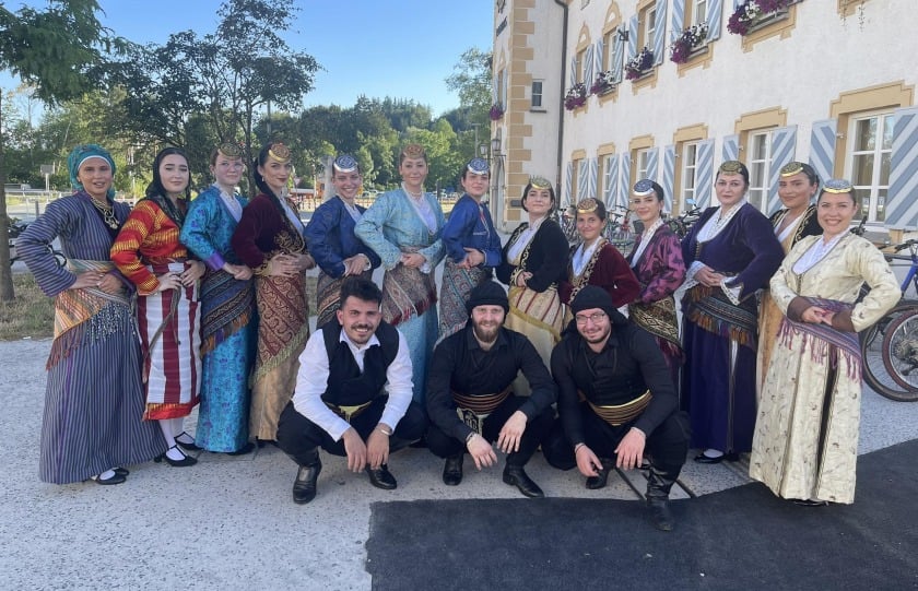Αrchizoun-i-pontiaki-chori-sto