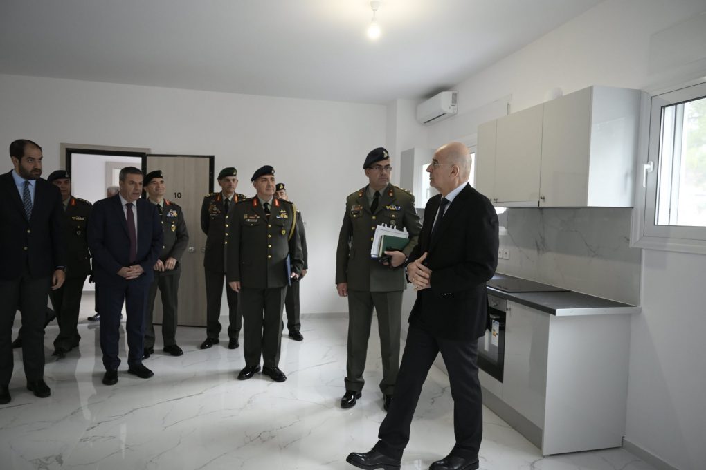 Δένδιας: Επιπλέον 4.000 κατοικίες για τα στελέχη των Ενόπλων Δυνάμεων μέχρι το 2030