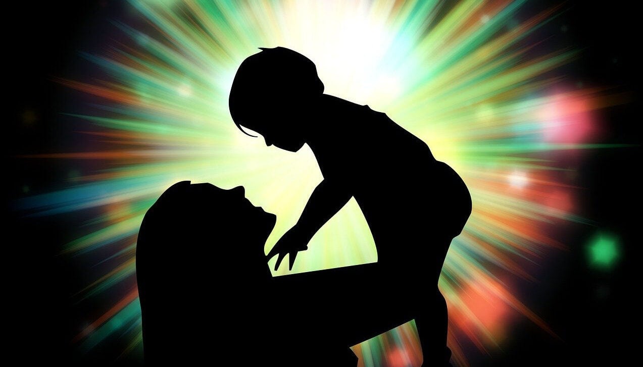 ekini-i-ginekia-figoura Εκείνη η γυναικεία φιγούρα