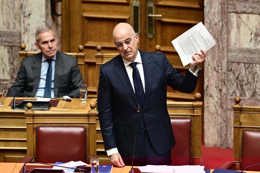 Ένοπλες Δυνάμεις: Πέντε μέτρα διαφάνειας για τα εξοπλιστικά