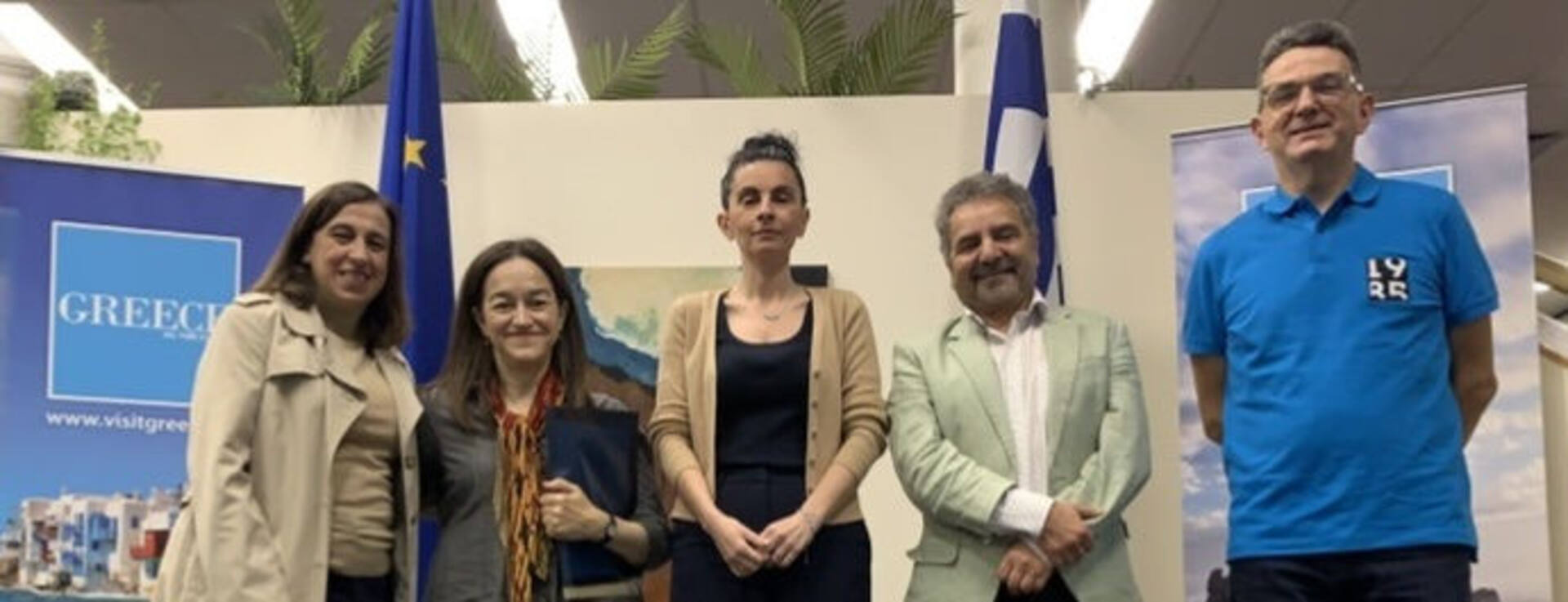 epafes-tis-simmachias-fΑros-me Επαφές της Συμμαχίας «ΦΑΡΟΣ» με το Υπουργείο Παιδείας και την Γενική Πρόξενο