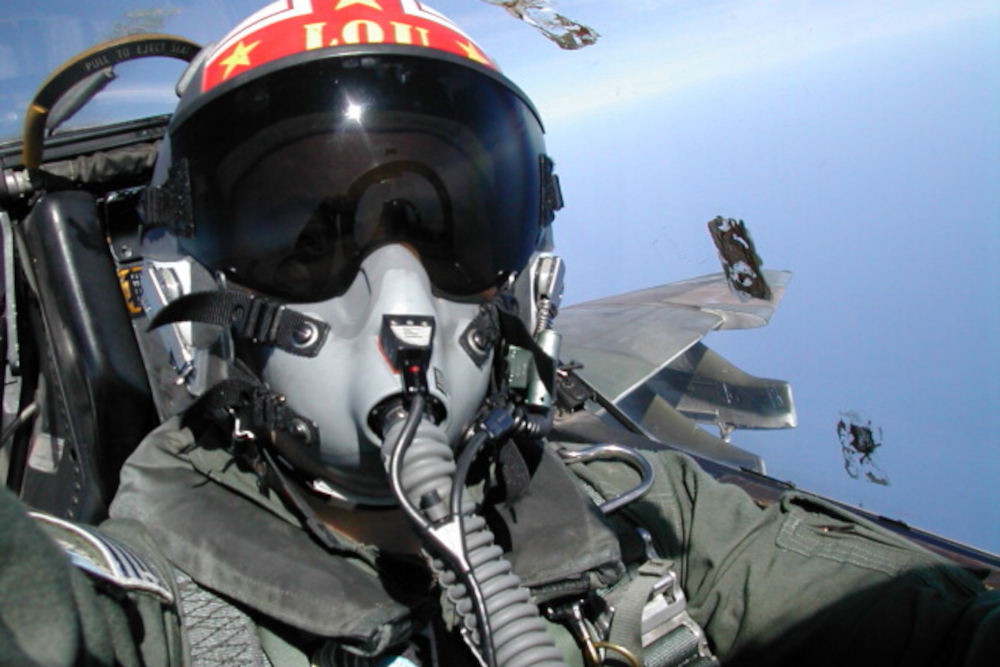 epangelma-pilotos-vomvardistikou-ellinas-apostratos «Επάγγελμα πιλότος βομβαρδιστικού»: Έλληνας απόστρατος πιλότος A-7H CORSAIR II μιλά για συναισθήματα και μέταλλο ειδικών αποστολών