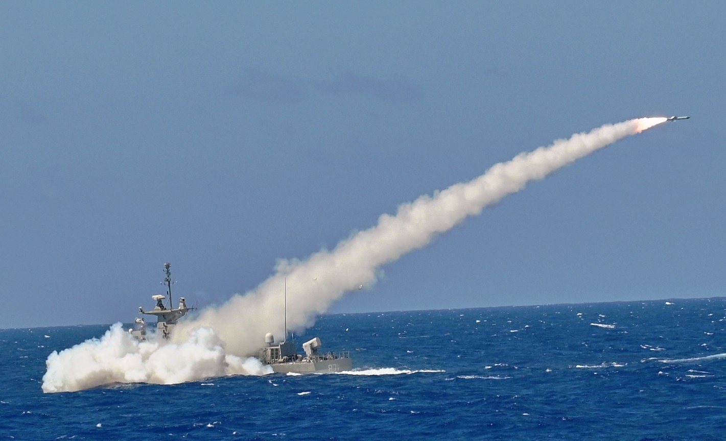 examini-paratasi-askiseon-polemikou-naftikou Εξάμηνη παράταση ασκήσεων Πολεμικού Ναυτικού στην περιοχή του Λακωνικού κόλπου για την αποτροπή μεταφορτώσεων ρωσικού πετρελαίου μεταξύ πλοίων