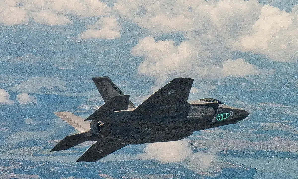 F-35-pos-to-israil-epektini F-35: Πώς το Ισραήλ επεκτείνει την αυτονομία με κρυφές δεξαμενές