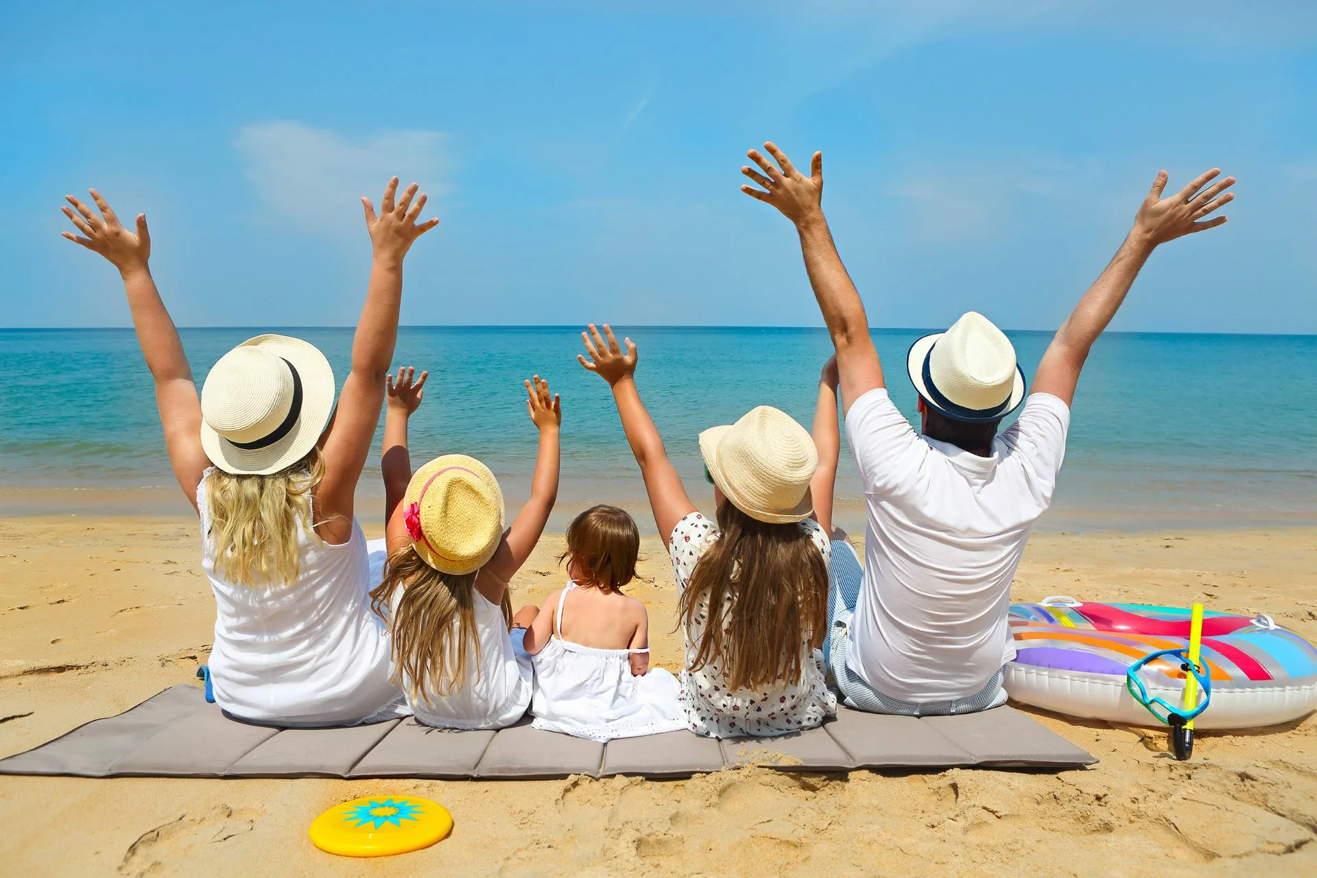 family_travel_oikogeneiaka_taxidia-jpg Family Travel: Οικογενειακά ταξίδια του Ανθομέλι στην Ελλάδα