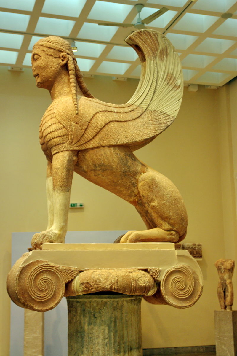 H-sfinga-ton-naxion-stous