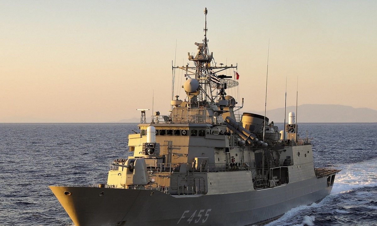 Hydra-class-frigate Αμερικανικό πλοίο αστακός έφτασε δευτερόλεπτα πριν χτυπηθεί από πύραυλο των Χούτι και εμείς στέλνουμε γυμνή φρεγάτα – Καμία λογική