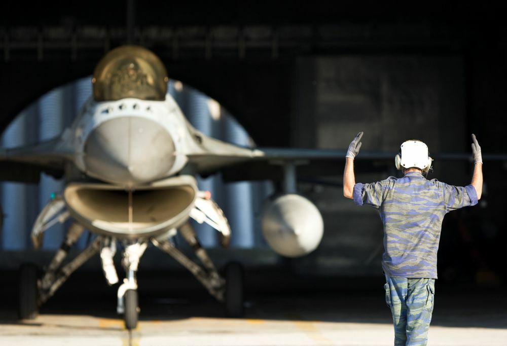Η τελική τιμή για την αναβάθμιση των F-16 Block 50 θα κρίνει και το μέλλον του πολύτιμου για τον αεροπορικό στόλο προγράμματος
