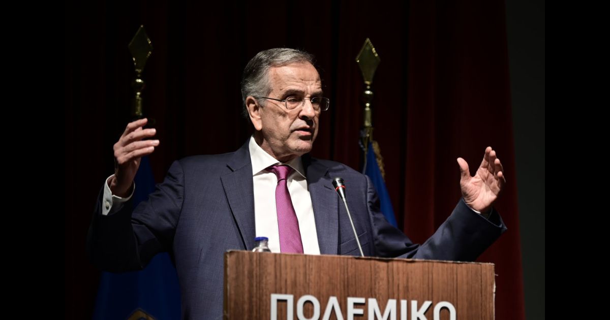 Ηχηρή παρέμβαση Αντώνη Σαμαρά. Κριτική Κώστα Καραμανλή.