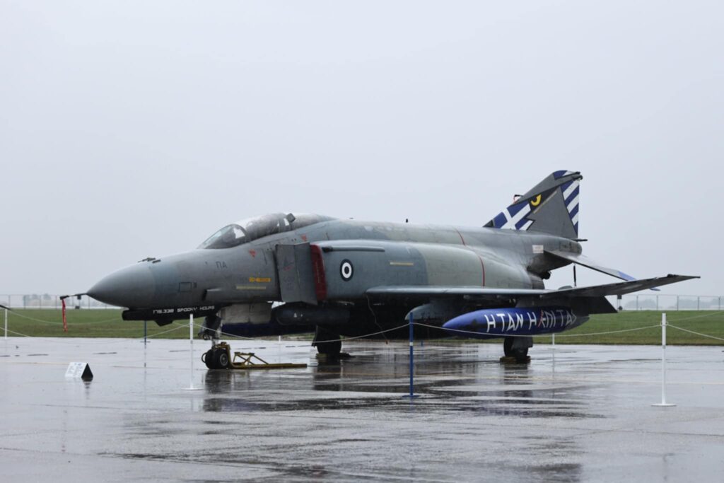 Υπό βροχή ο εορτασμός της Πολεμικής Αεροπορίας στη 110 Πτέρυγα Μάχης