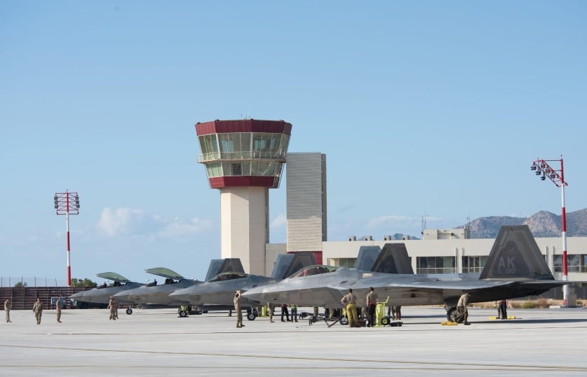 k.-mitsotakis-diepsefse-dimosievmata-gia Κ. Μητσοτάκης: Διέψευσε δημοσιεύματα για μεταφορά οπλικών συστημάτων στη Σούδα