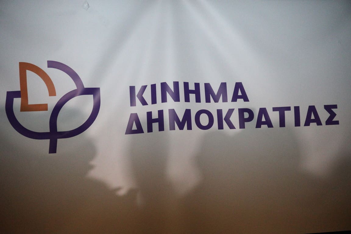 kinima-dimokratias-pia-F-16-stelni Κίνημα Δημοκρατίας: Ποια F-16 στέλνει Ρουμανία ο Μητσοτάκης;
