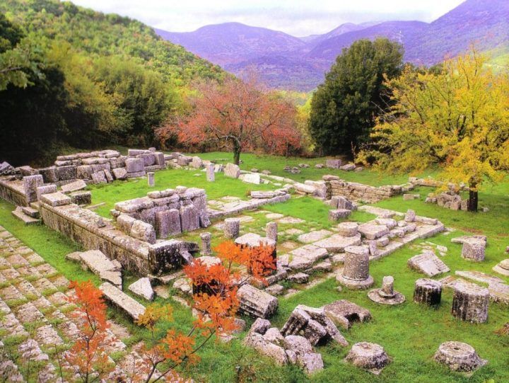 likosoura-i-archeoteri-poli-tou