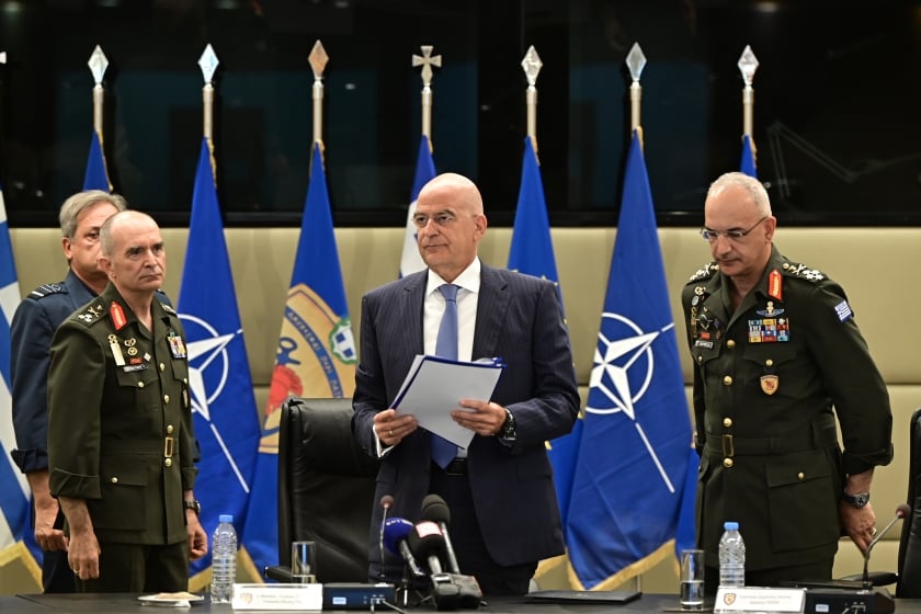 mono-sto-strato-xiras-tha Μόνο στο Στρατό Ξηράς θα υπηρετούν πλέον οι στρατεύσιμοι – Ποιες αλλαγές ανακοίνωσε ο Νίκος Δένδιας