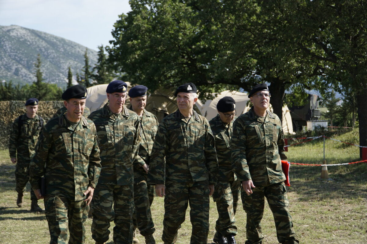 o-Αges-kostidis-episkeftike-tin Ο ΑΓΕΣ Κωστίδης επισκέφτηκε την περιοχή ευθύνης του Γ’ και Δ’ Σώματος Στρατού