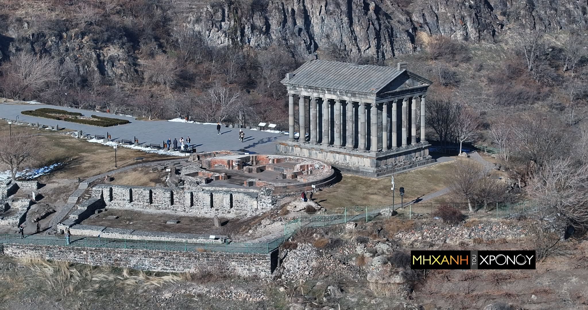 o-archeoellinikos-naos-sta-vouna
