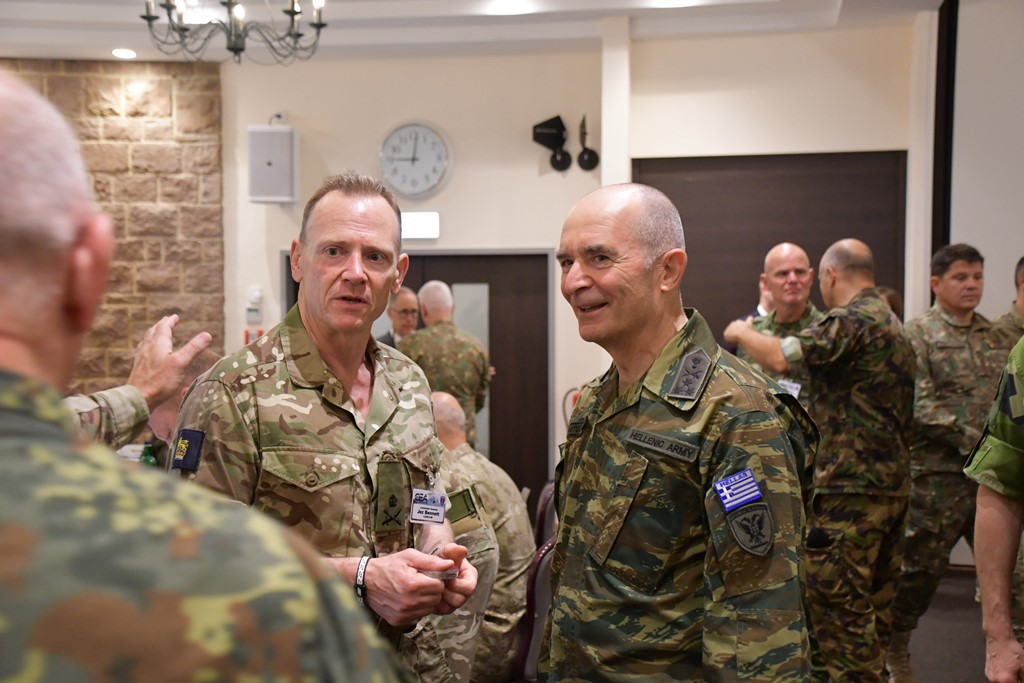 o-Αrchigos-ges-sto-32o Ο Αρχηγός ΓΕΣ στο 32ο Συνέδριο Ευρωπαϊκών Στρατών – Οι επαφές και οι διμερείς συναντήσεις