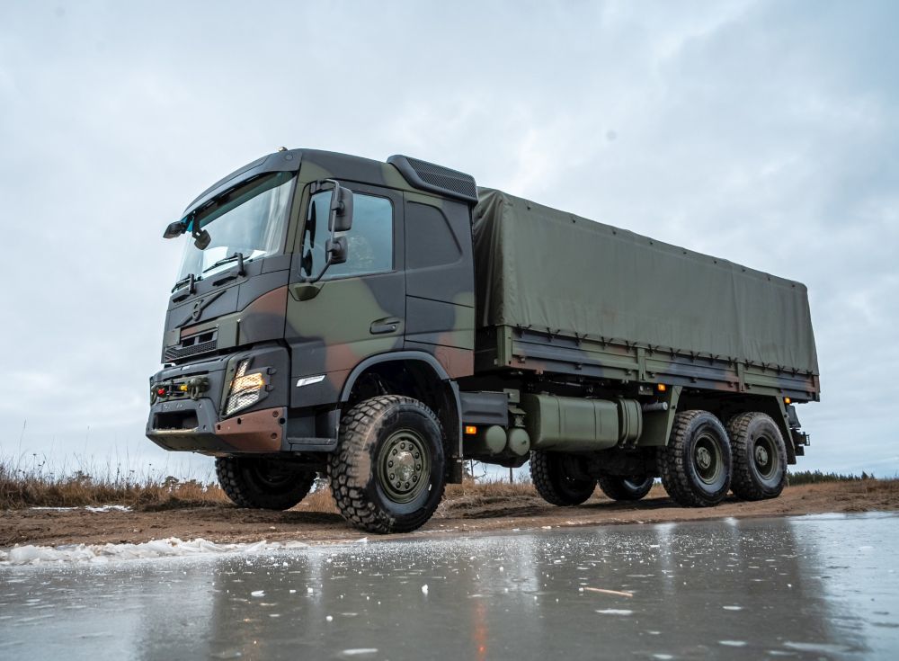 Όμιλος Επιχειρήσεων Σαρακάκη: H Volvo Defense στην DEFEA 2025 για πρώτη φορά
